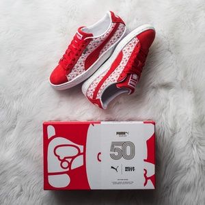 puma suede hello kitty